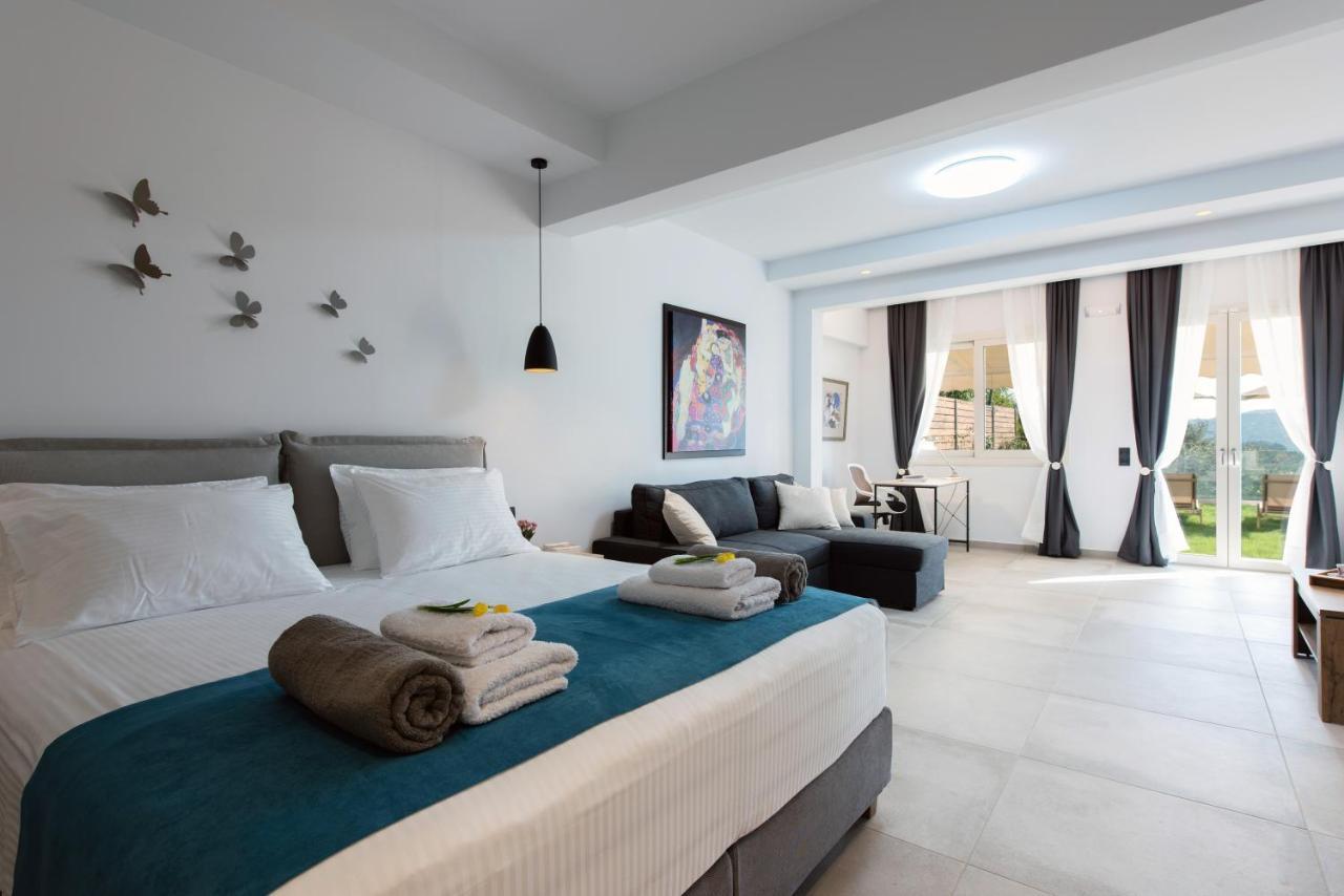 Ionian Sun Apartment ปาเลโอกัสไตรซา ภายนอก รูปภาพ